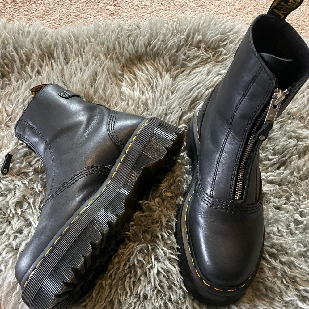 Dr. Marten Jetta